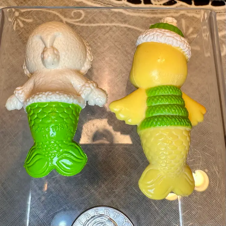 Vintage Kenner Sea Wees Icy Gals 1983 Baby Rory and Whiskers Walrus PVC Mini