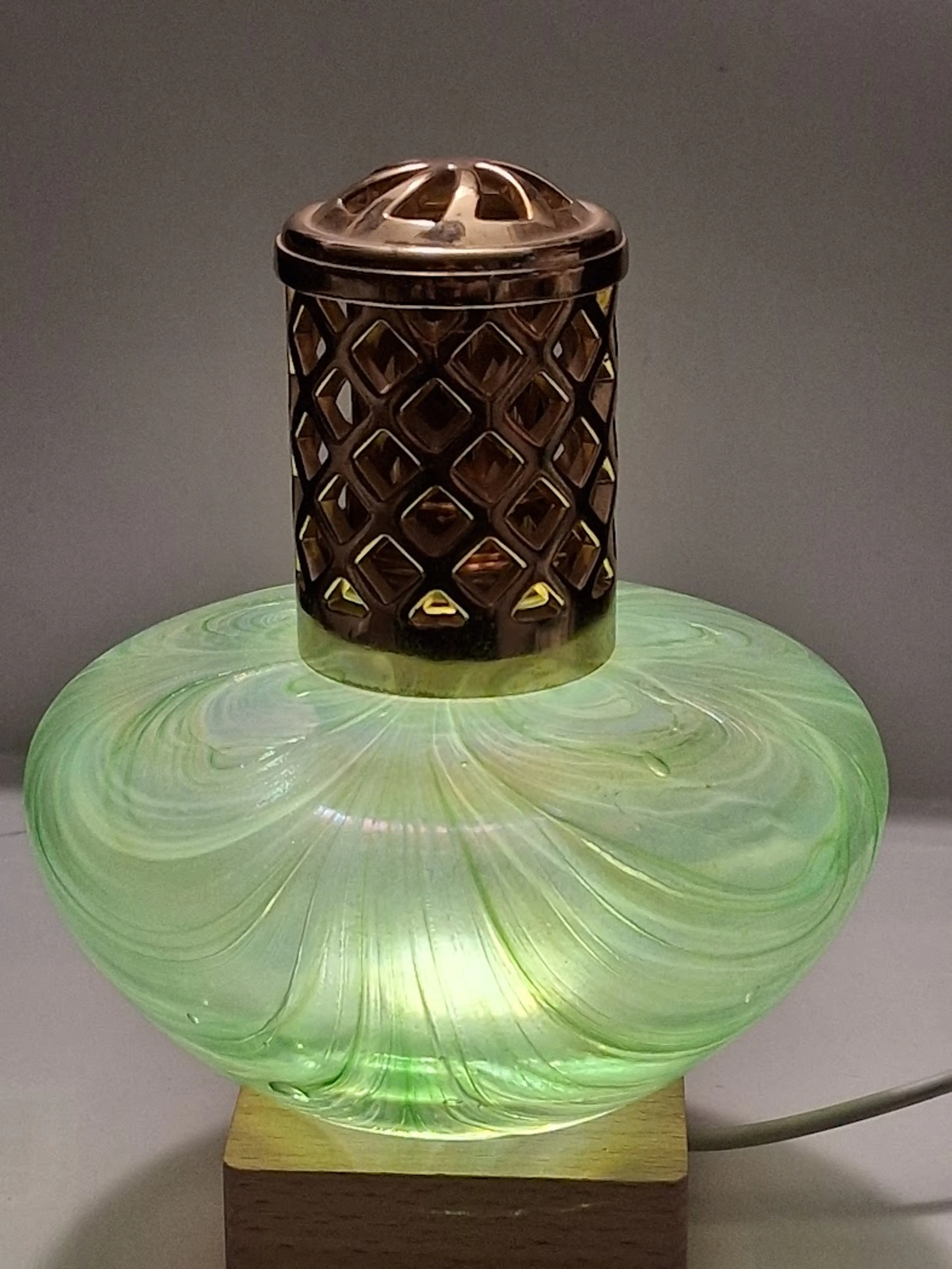 Image 2 of 7