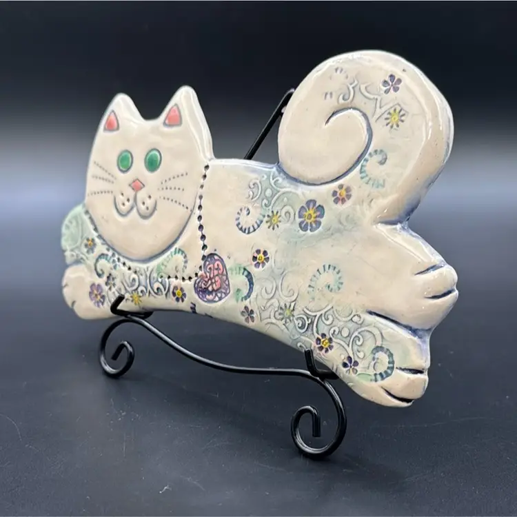#01 Handmade Signed ceramic kitty cat