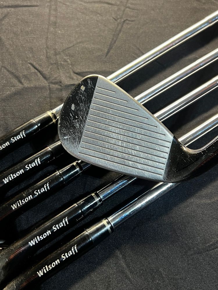 #01 Wilson Staff C100 6-PW,GW