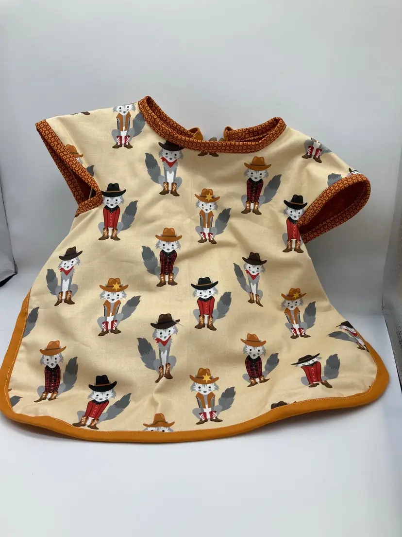 Fabric Handmade Bib, Size 2-4