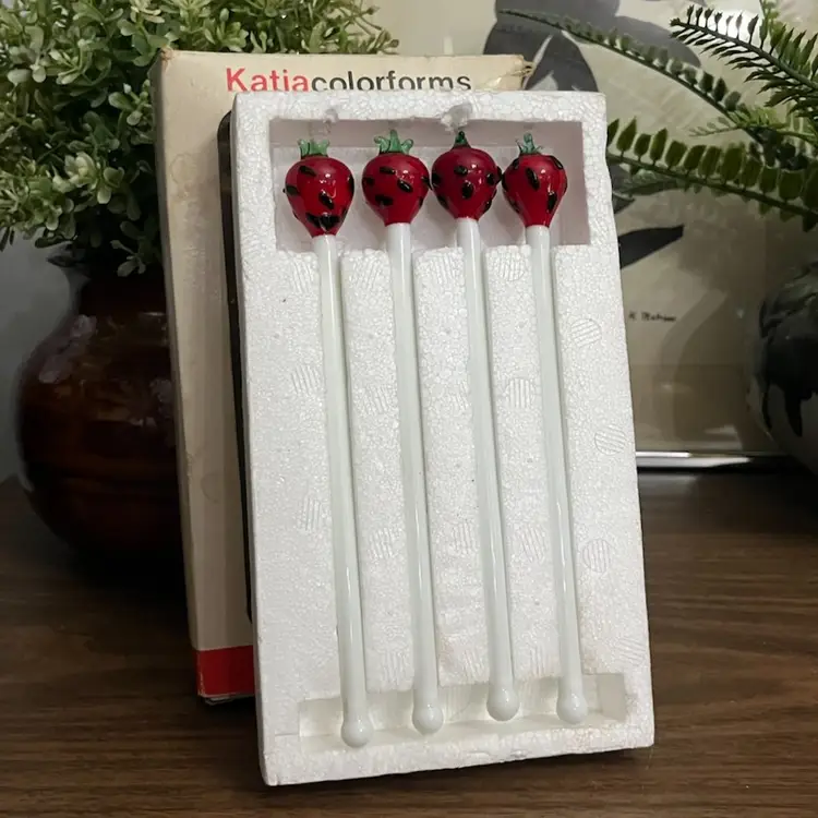 Vtg Towle Co Katja Drulane Hand Blown Glass Strawberry Stirrers Swizzle Sticks