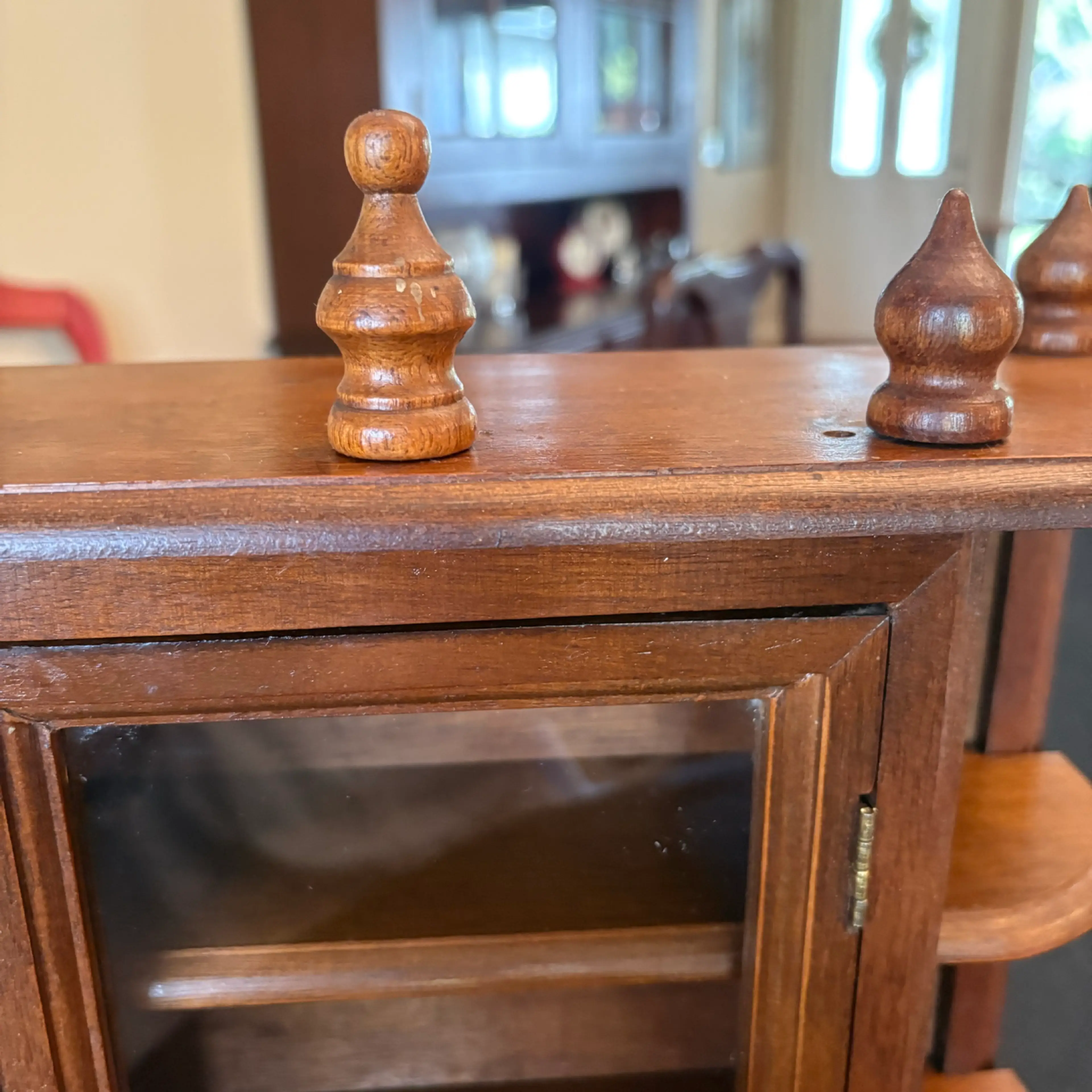 Image 4 of 12