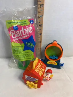Vintage McDonald’s toys lot