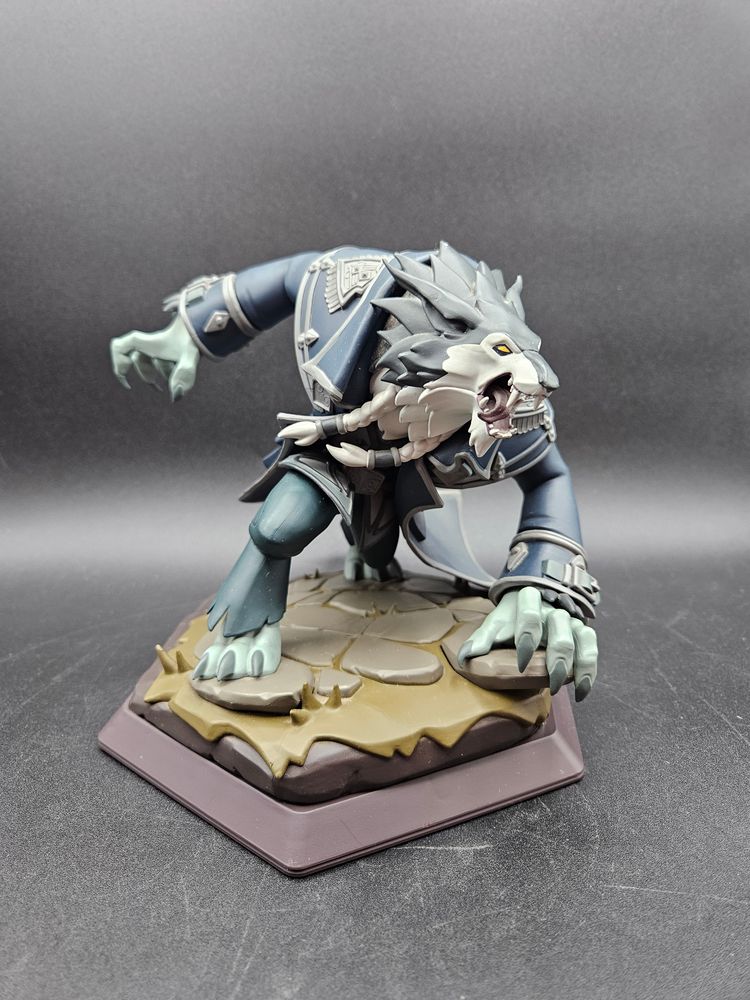2018 Blizzard Legends World of Warcraft Greymane Statue Vinyl 7" Figure