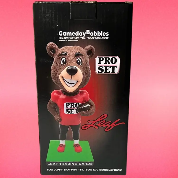 Gridiron Grizzly Pro Set Leaf Bobblehead For Susan G Komen