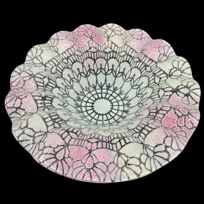 Vtg. Sydenstricker Pink Fused Art Glass Dish, Doily Design, 7", w/Sticker, 1970s
