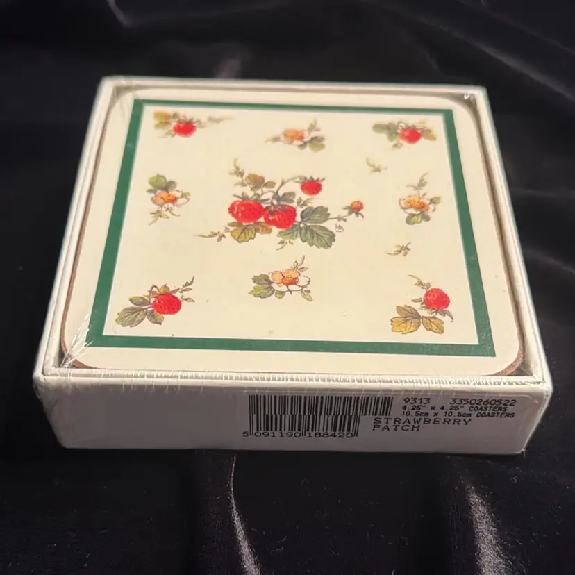 VTG. English Life Melamine Coasters (6) STRAWBERRIES Cork Backed Original Box-Never Opened!