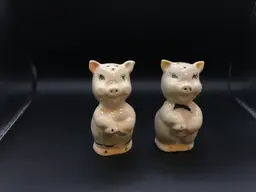 Vintage Ceramic Boy Girl Pigs Salt And Pepper Shaker Set