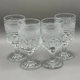 #01 - Anchor Hocking Wexford Juice Or Wine Glasses Set of 4 5.75”