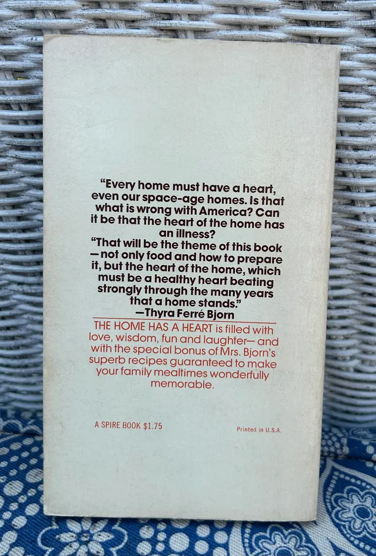 Vintage 'The Home Has A Heart' By Thyra Ferre Bjorn Paperback Book 1975 Spire