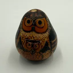 Hand Carved Peruvian Gourd Owl Figurine Mom & Baby Folk Art