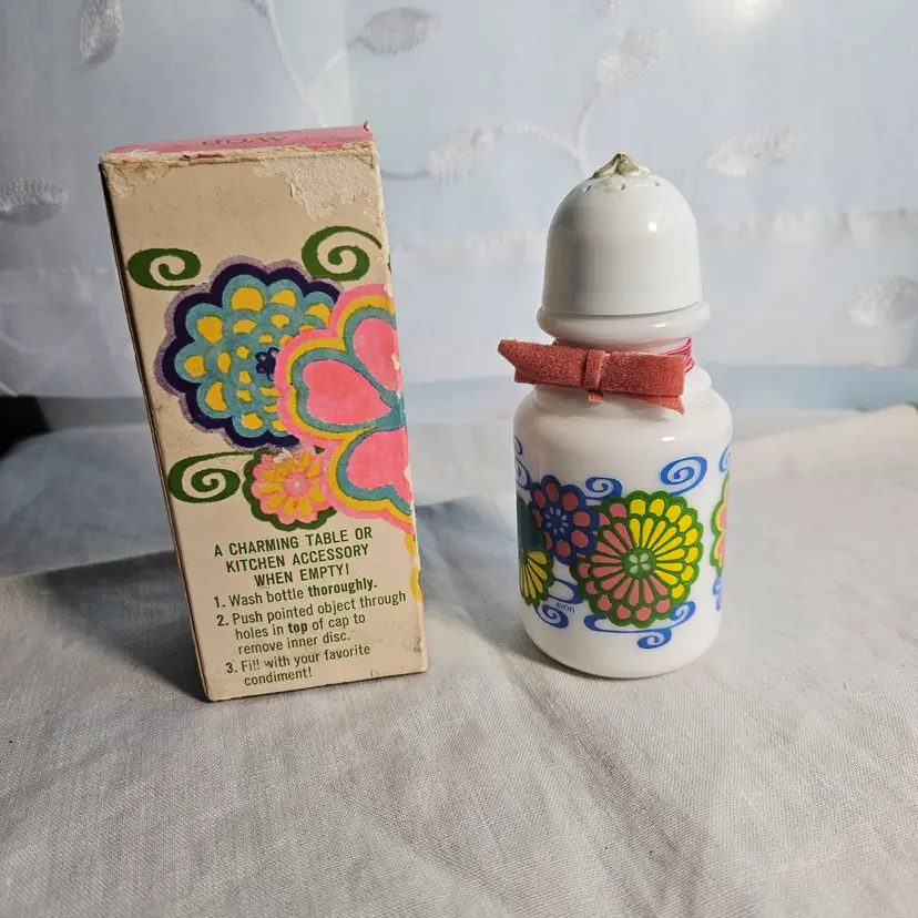 Vintage Avon Flower Power Milk Glass Shaker 1970s Original Box