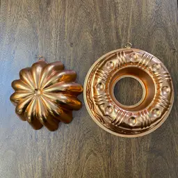 Set Of (2) Copper Kitchen Molds 3 1/2 Cups