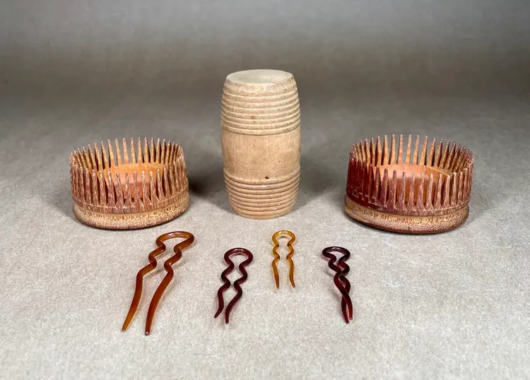 Vintage Primitive Americana Round Wooden Hair Combs Hair Pins Trinket Jar with Lid