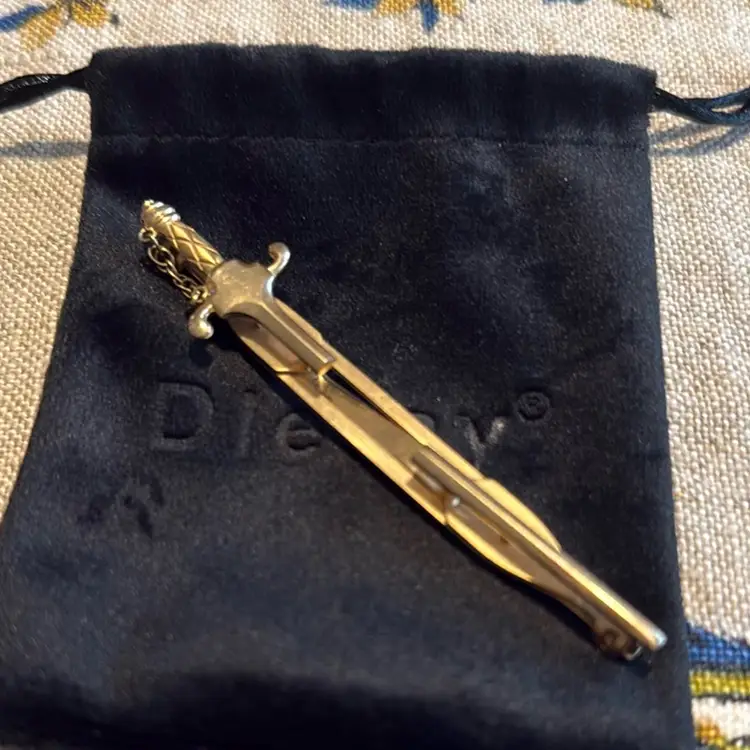 Tie Clip Swank Sword VTG Gold Tone
