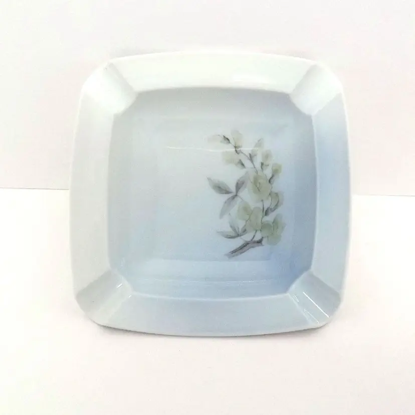 Vintage Bing & Grondahl Denmark Ashtray/Porcelain/Flowers/Blue/Ashtray/Porcelain Ashtray/Vintage Ashtray/Floral Ashtray/Floral/Trinket Dish
