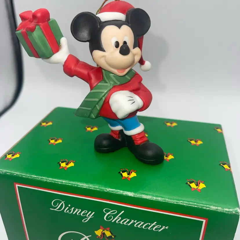 Mickey Porcelain Treasures Grolier Collectibles Disney Ornament - 26306 102