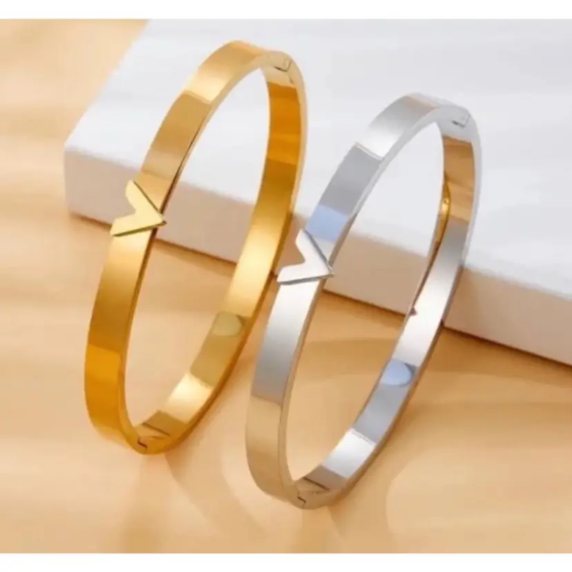 Gold Stainless Steele Bangle