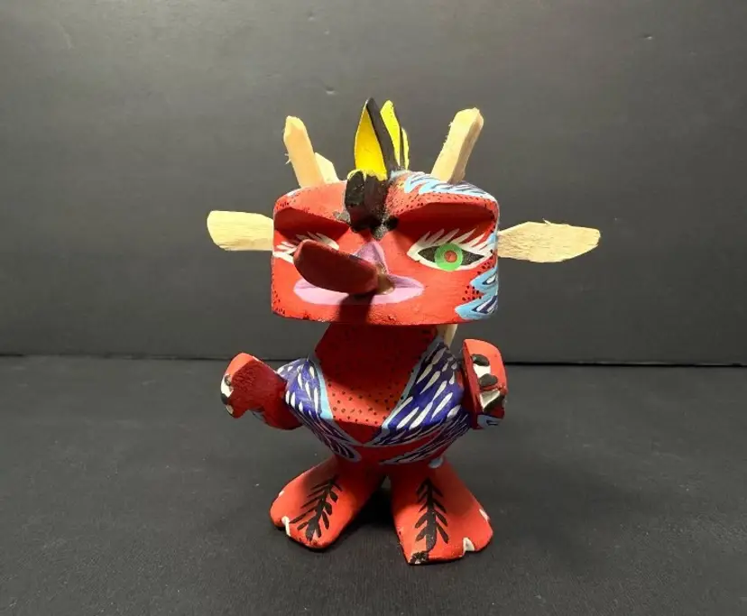 Alebrije Oaxacan Painted Spirit Figure Signed 2.75"
