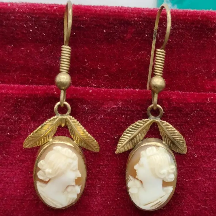 Antique VICTORIAN Genuine Carved Shell CAMEO with Leaves Gold Filled Dangle Earrings