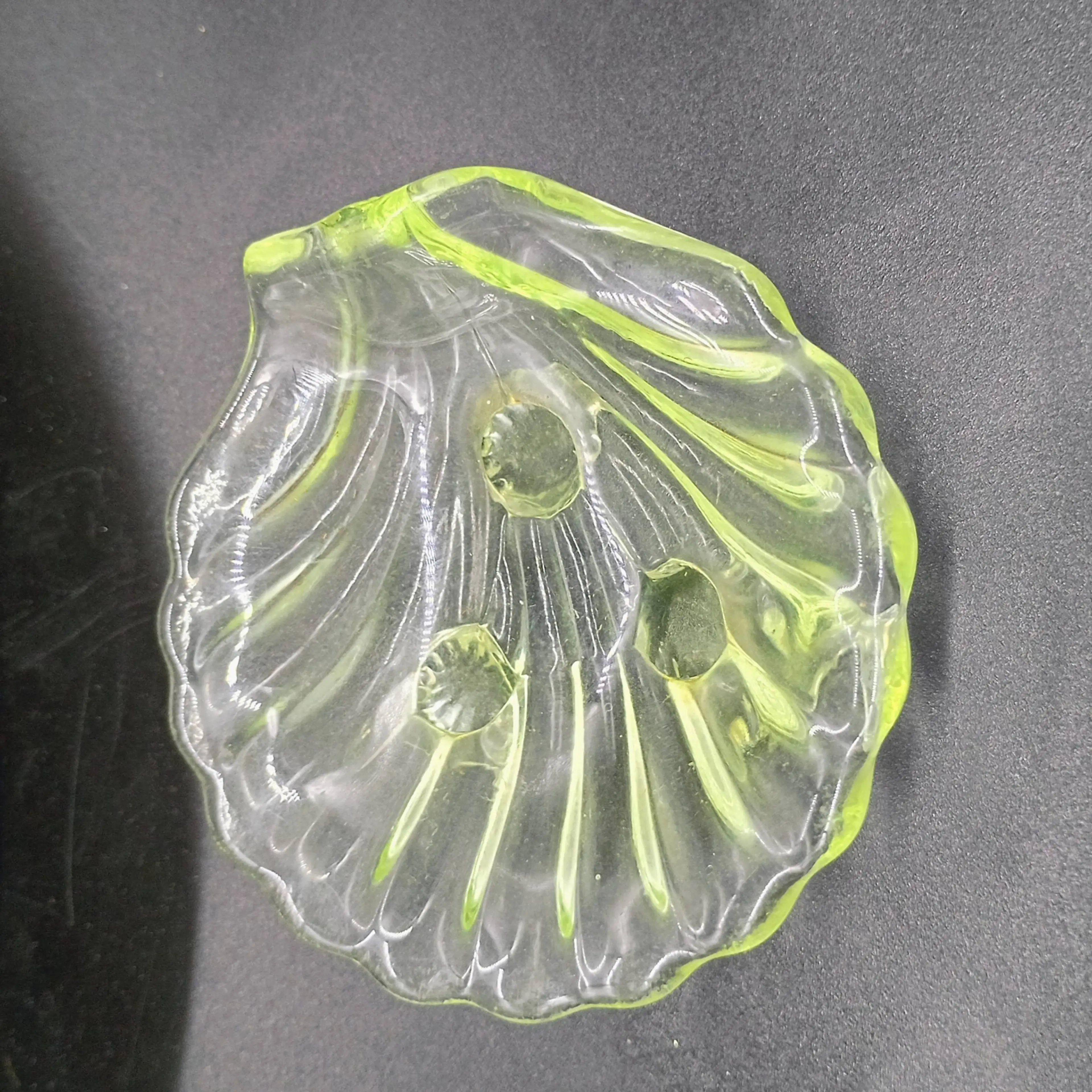 Image 2 of 4