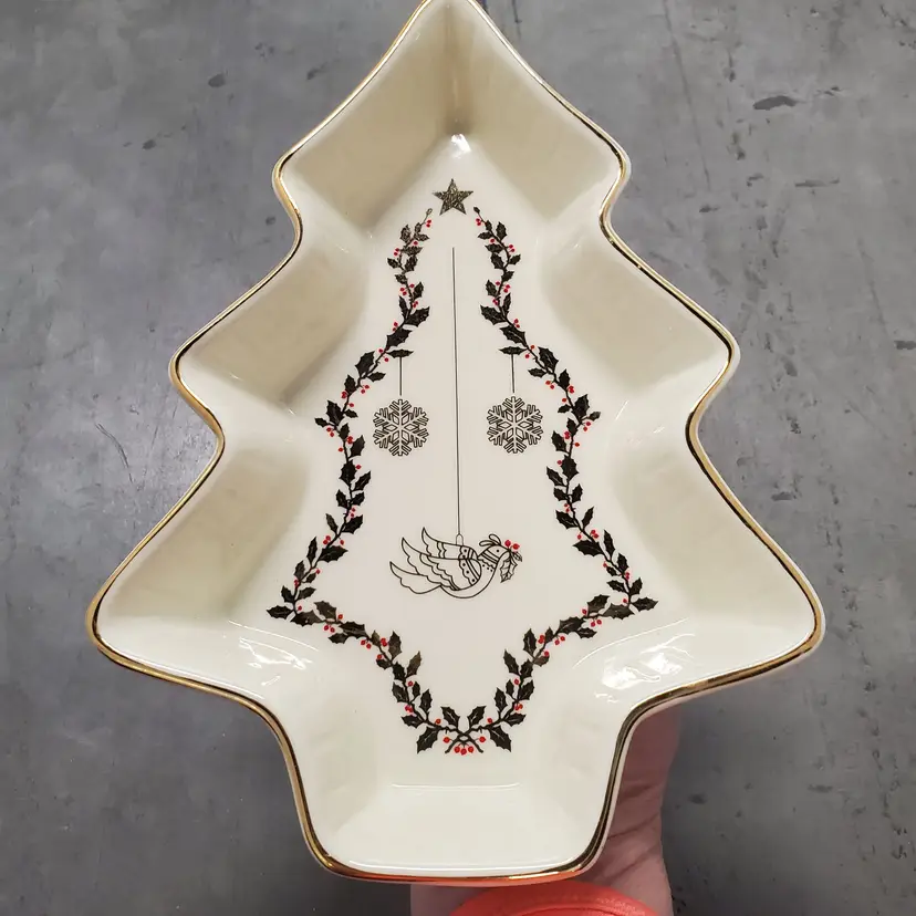 Christmas Tree Shaped Candy Dish By Formalities Baum Bros Porcelain Gold Trim