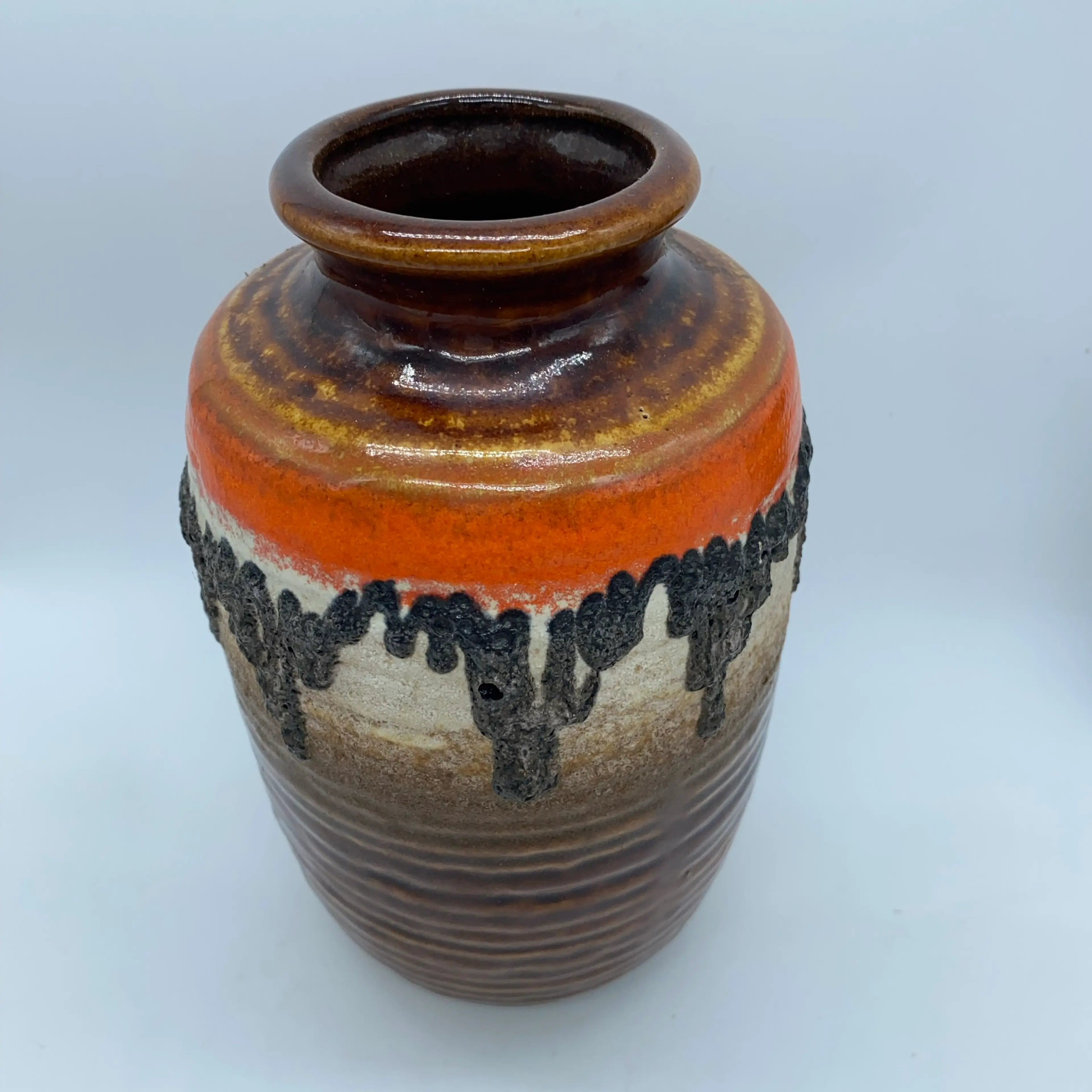 Image 2 of 6