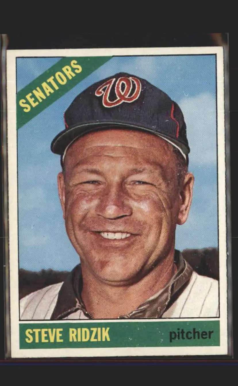 1966 Topps #294 Steve Ridzik - (137) - Washington Senators