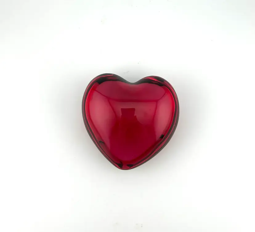 Vintage Baccarat Red Lead Crystal Puffed Heart Paperweight 3”x 3”x 1.5”