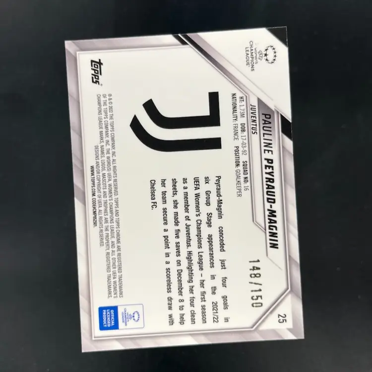 Pauline Peyraud Magnin 2021/22 Topps Chrome UWCL Pink Refractor /150 Soccer Card