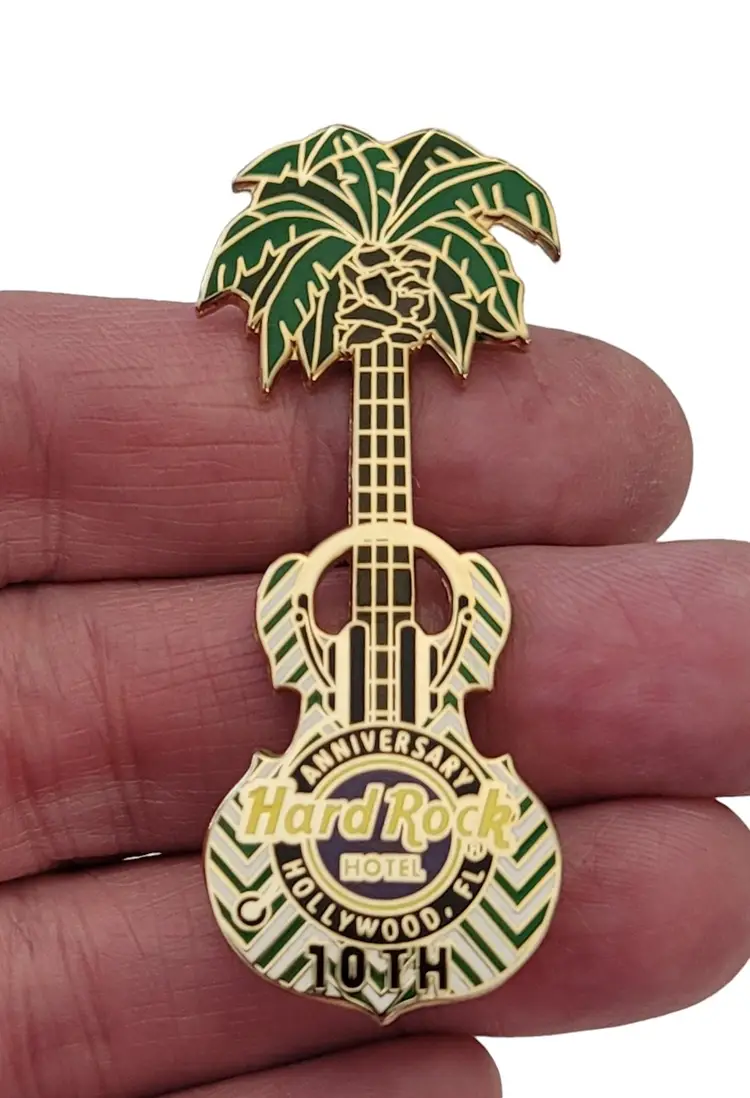Hard Rock Cafe 10th Anniversary Hotel Hollywood FL Pin E717