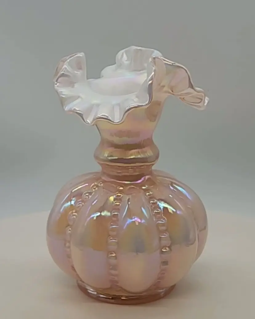 VINTAGE FENTON IRIDIZED BLUSH PINK BEADED MELON RIB VASE CRIMPED RUFFLED TOP
