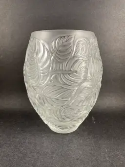 Lalique Crystal Feuilles Clear Vase
