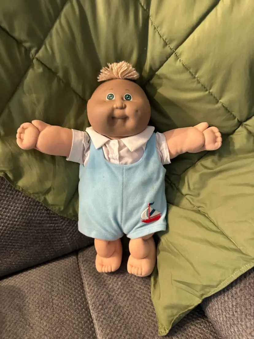 FOUR CABBAGE PATCH DOLLS, AUTHENTIC, XAVIER ROBERTS