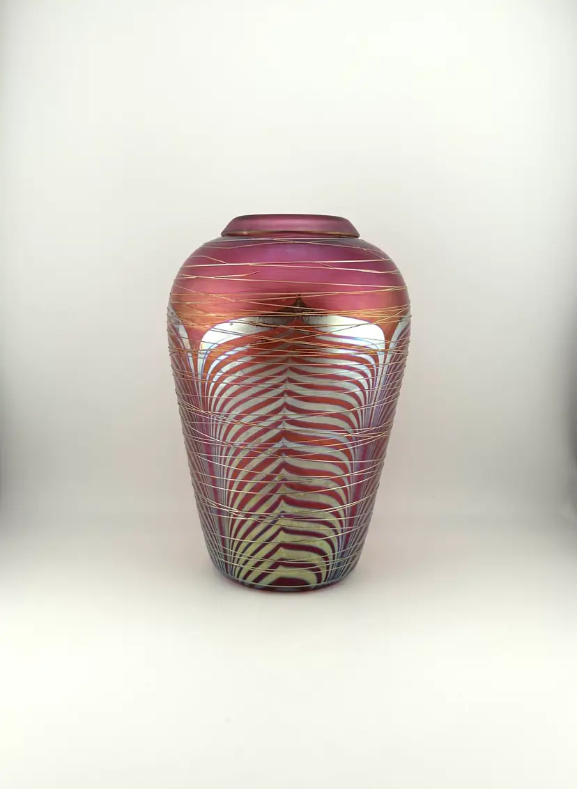 Vintage 1981 Steven Correia Art Glass Vase 5”x 7.25”