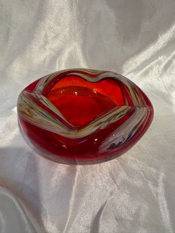 Beautiful Red Art Glass Bowl Ashtray Hand blown swirl design