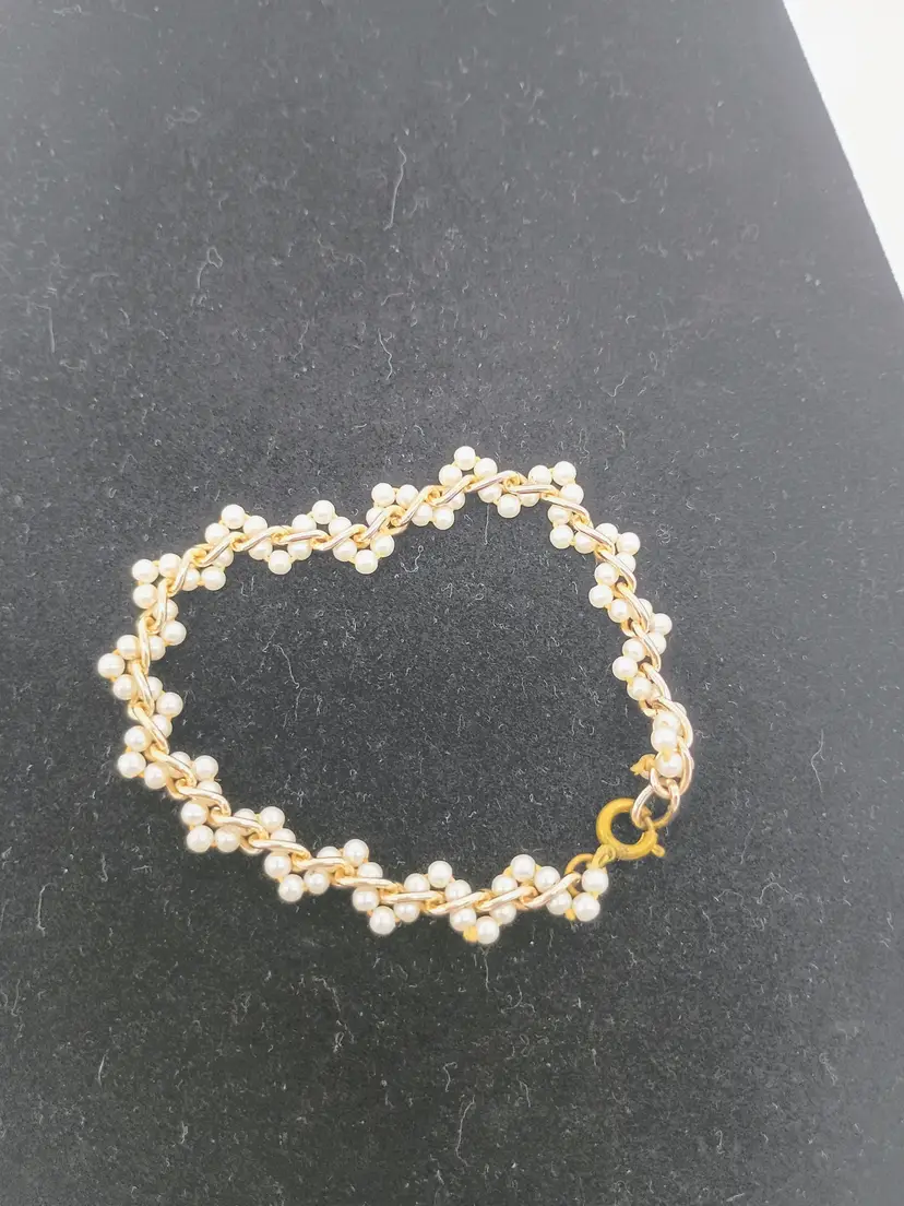 Gold Tone Woven Faux Seed Pearl Dainty Bracelet 7" Ring Clasp Hand Knotted.