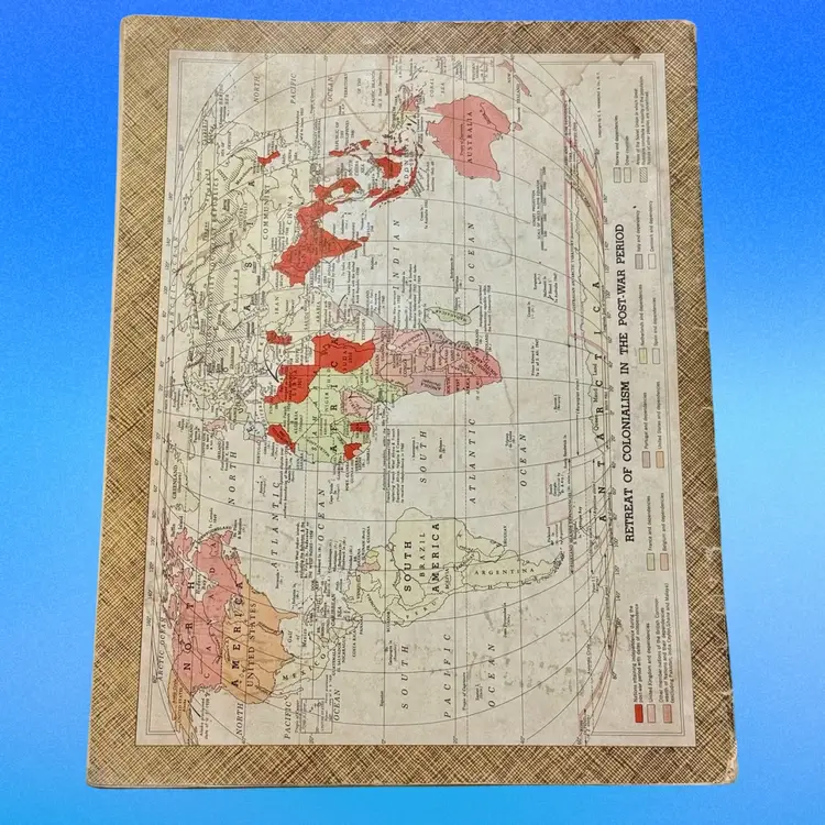 Vintage Softcover Edition Hammond's Comparative World Atlas New Desk Edition 1957