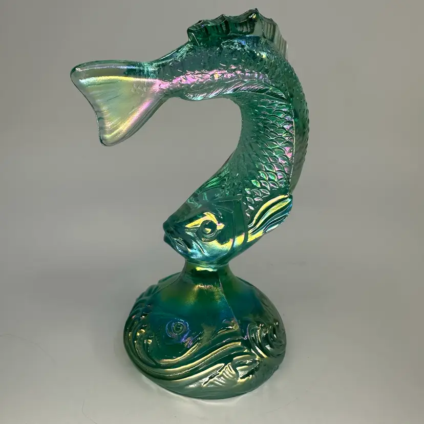 Fenton Green Carnival Iridescent Glass Leaping Fish Figurine 6”