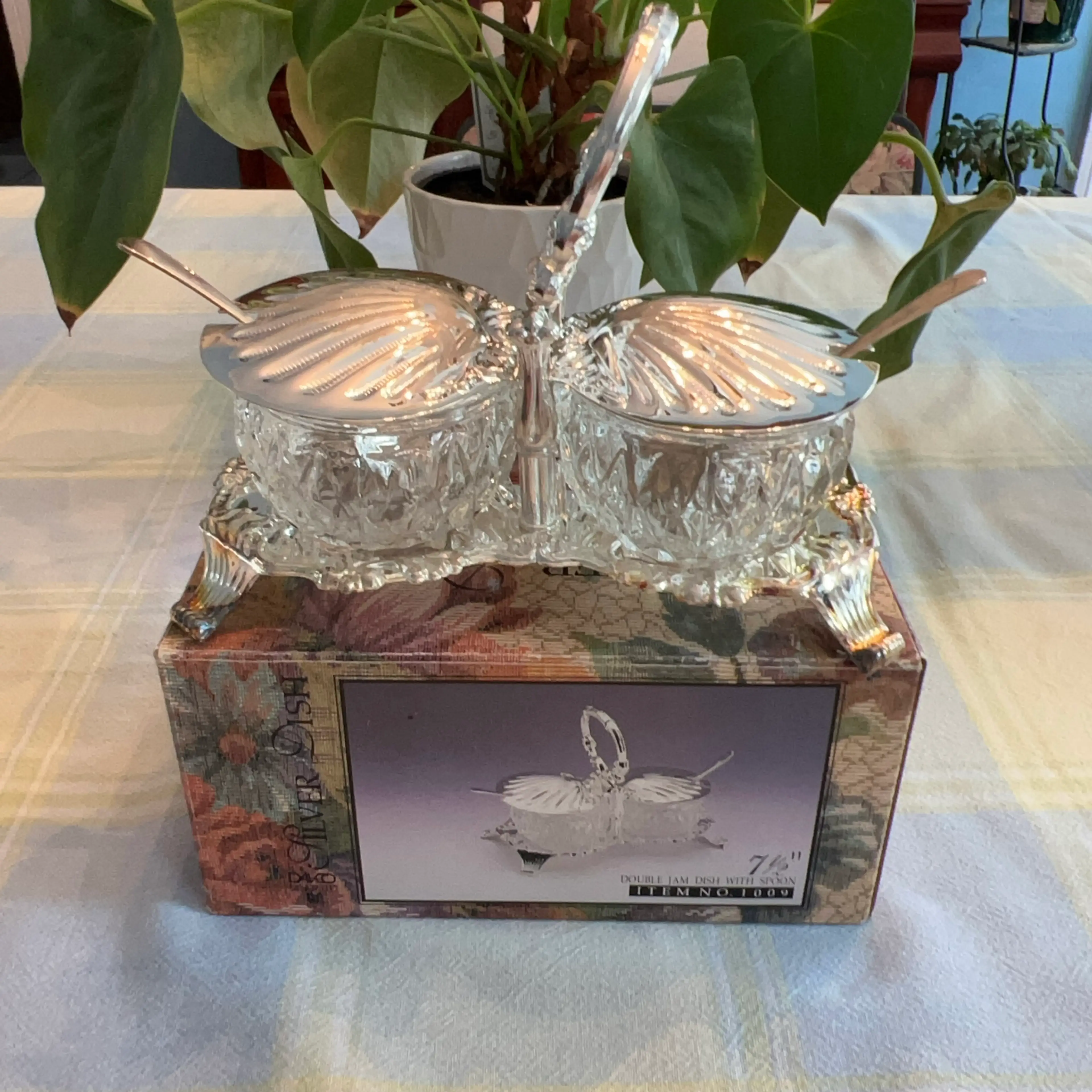Image 3 of 5