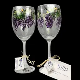 Pair VTG Hand Painted Wine Glasses Grapes Signed Tulip Glass New Zealand NEW