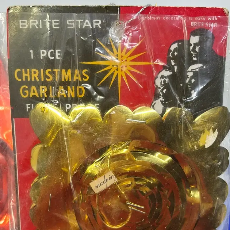 New Old Stock Vintage Christmas Tinsel Garland 9ft Brite Star Manufacturing Co. (3)