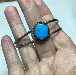 Vintage Sterling Silver Native American Navajo Turquoise Cuff Bracelet