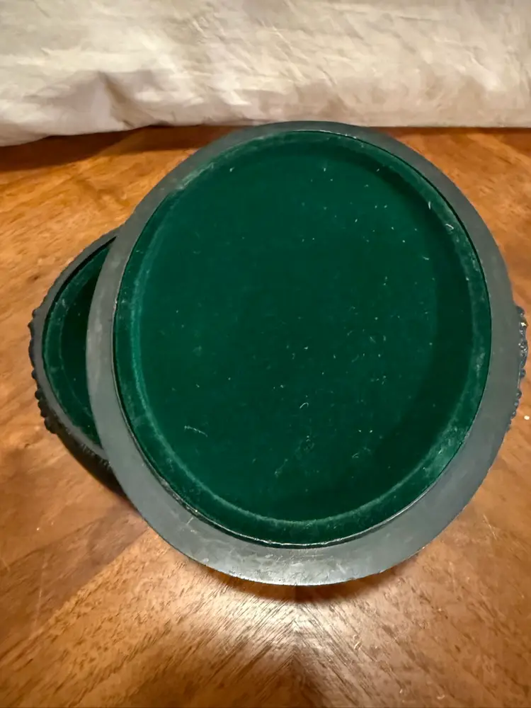 Ornate Oval Footed Jewelry Box Green Plastic Scroll Pattern 9 Inch