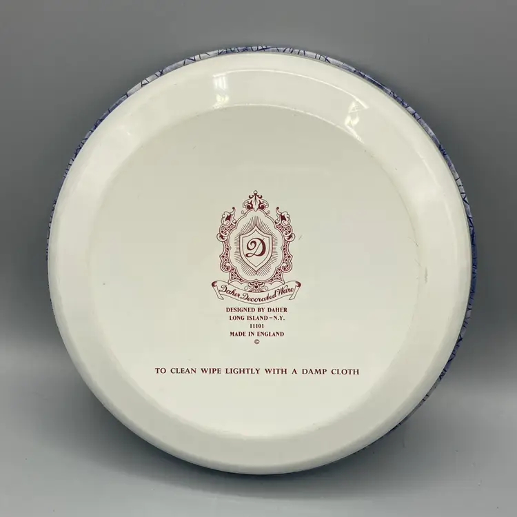 Vintage Dahr England Blue and White Metal Bowl / Trinket Dish