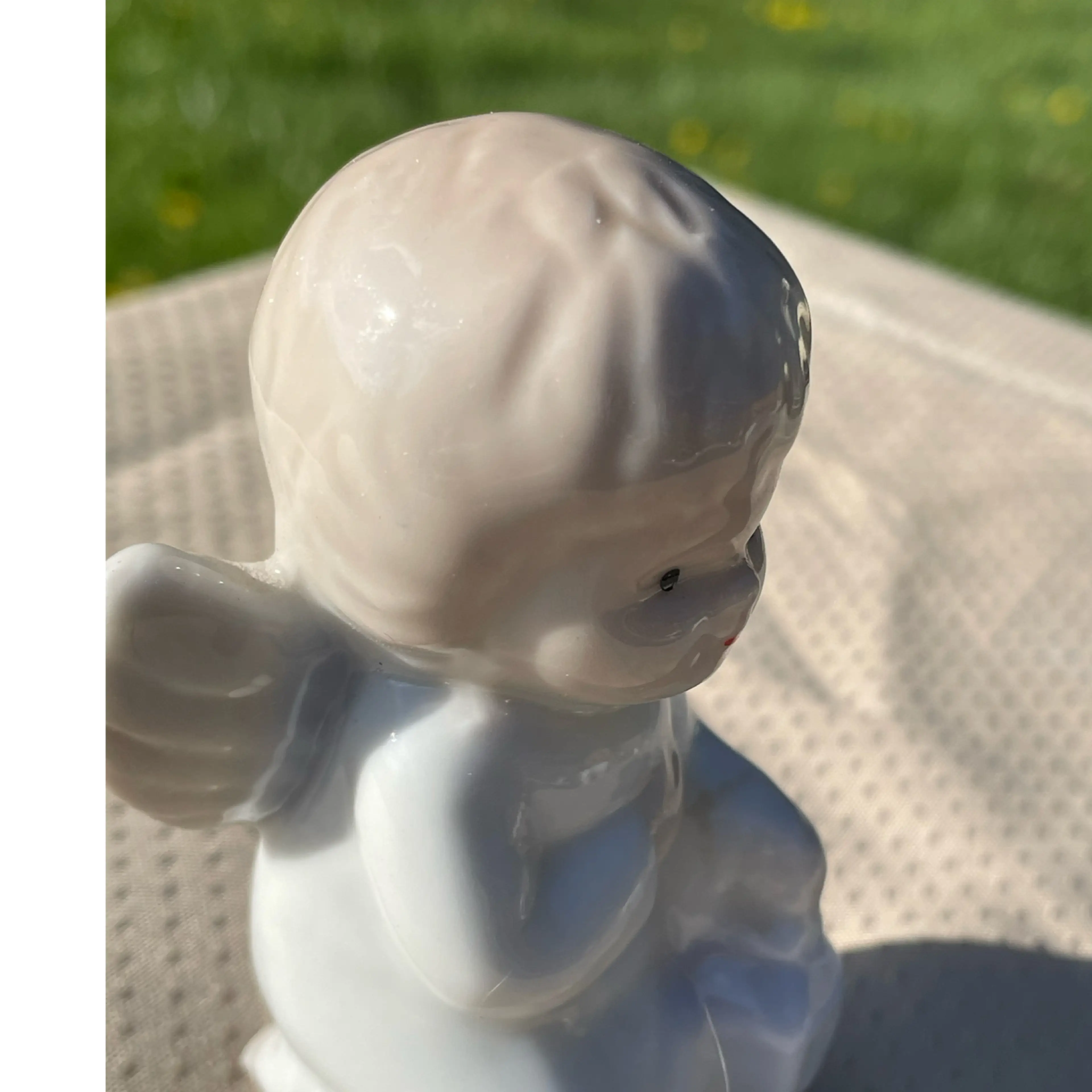 Image 2 of 4