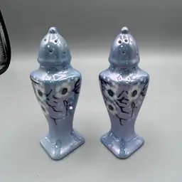 2351 Shakers - Blue Luster Cherry Blossom