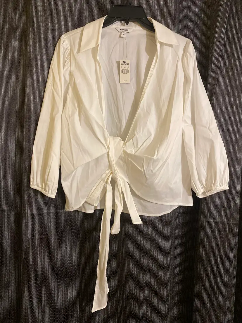 Express Women's Size Large White Long Sleeve Tie Front Blouse Top - New w/ Tags