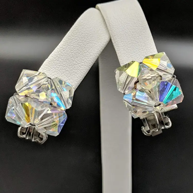 #01 Vintage Silver Tone Cluster Brilliant Cut AB Rhinestone Clip On Earrings Chic